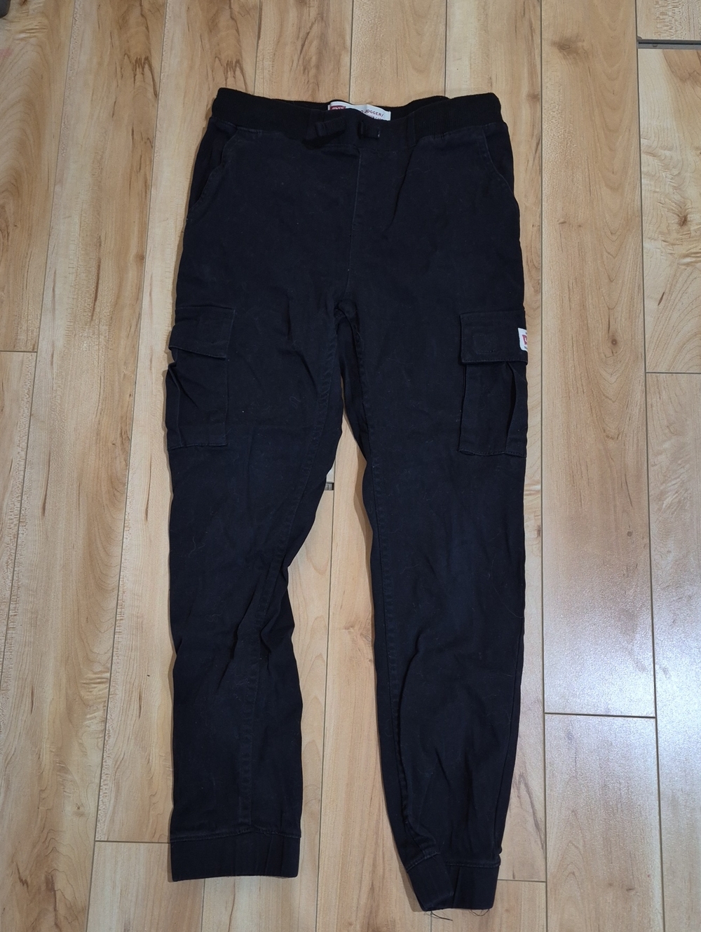 Boys Size 10/12 Levi's Black Cargo Jogger Pants with Utility Pockets